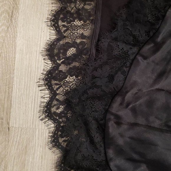 By Anthropologie Lace-Trimmed Wrap Dress, NWT, Size XXS - Picture 4 of 12